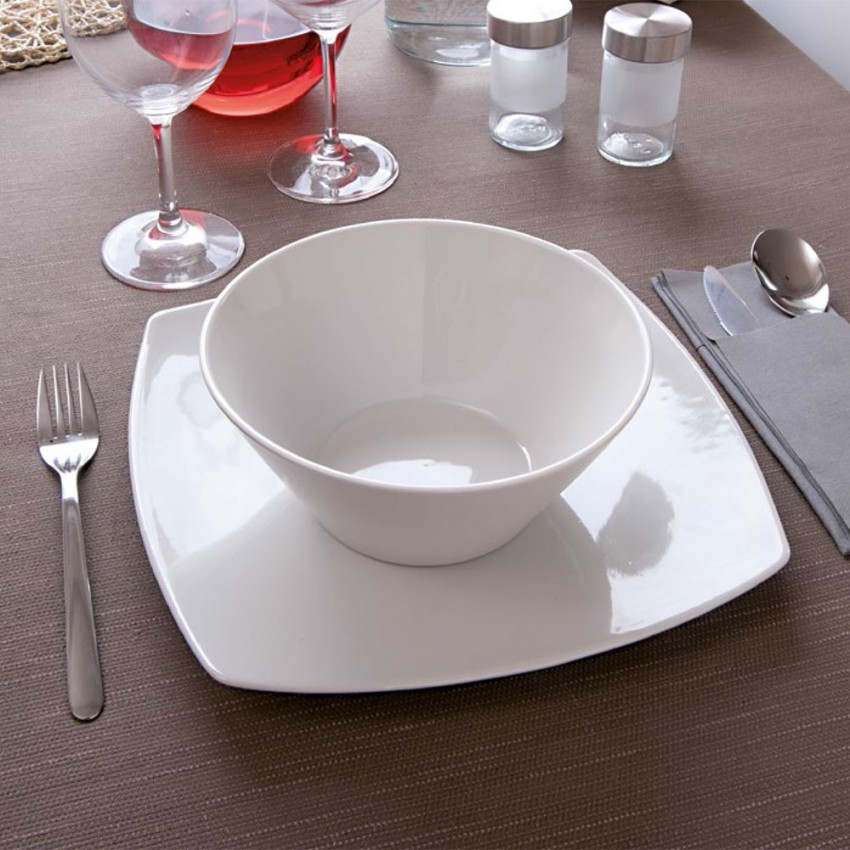 Assiette carrée en porcelaine blanche - L 24 cm