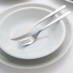 Assiette plate en porcelaine blanche - D 27 cm