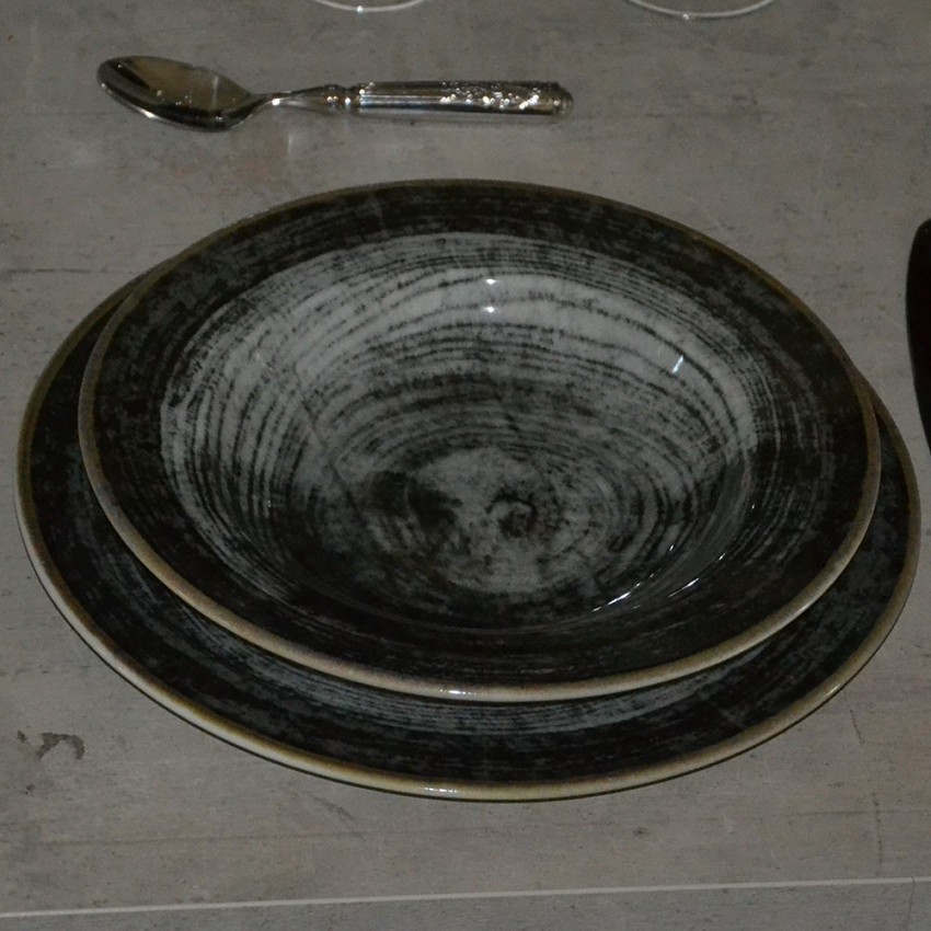 Lot 6 assiettes creuses Black round - D 23 cm