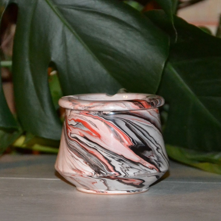 Cendrier Tunisien Karim marbré noir, rouge et blanc