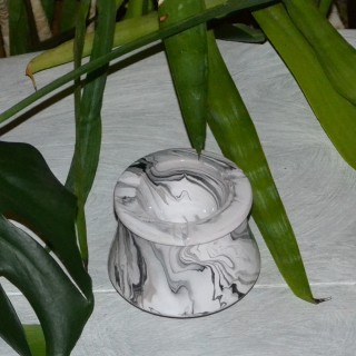 Cendrier Tunisien Karim marbré noir et blanc