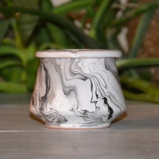 Cendrier Tunisien Karim marbré noir et blanc