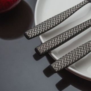 Ménagère 6 personnes en inox 24 pièces Gaya Black Chevron
