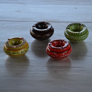 Cendrier anti fumée Tatoué noir - Petit modèle