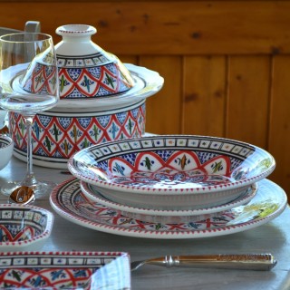 Service à couscous assiettes creuses Bakir rouge - 12 pers